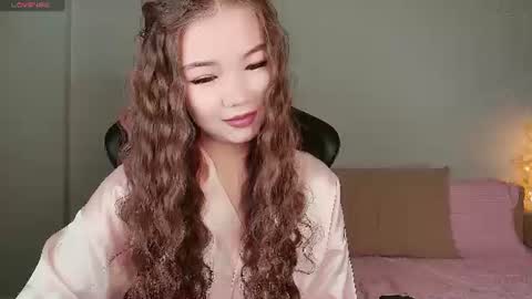 Ayumi online show from 07/18/26, 05:55