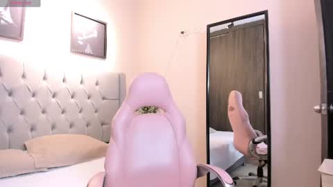 Aliiz online show from 07/15/26, 01:11