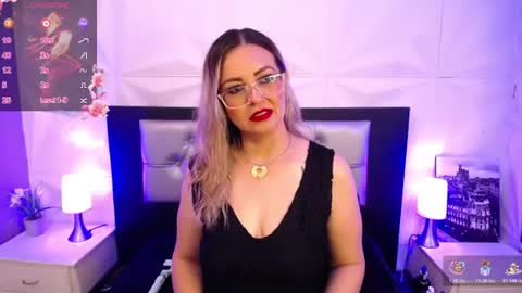Azahara online show from 06/11/26, 12:58