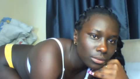 azaelia_iris online show from 05/20/26, 08:42