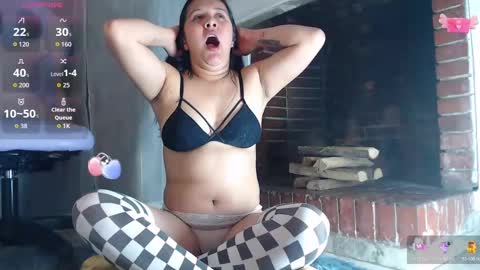 Snapshot of azaharacameroncm101 chatting on 11/08/25, 02:56 azaharacameroncm101 online show from 11/08/25, 02:56