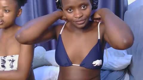 Azalea online show from 10/31/25, 06:47