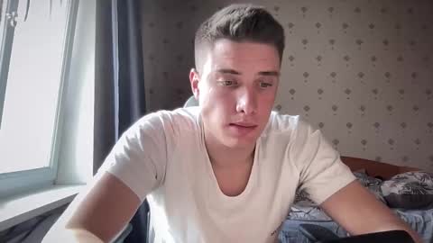 Snapshot of azazelmax chatting on 10/30/25, 09:33 azazelmax online show from 10/30/25, 09:33