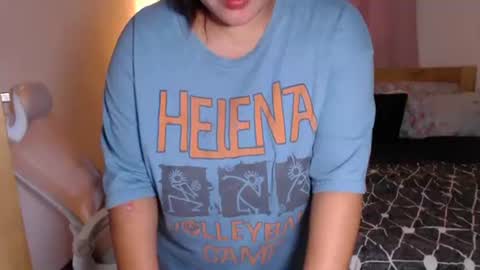 Lina online show from 10/28/25, 03:21