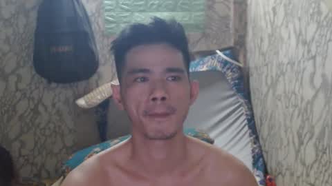 Snapshot of azn_philip chatting on 12/25/24, 06:30 Philip online show from 12/25/24, 06:30