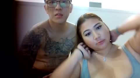 Snapshot of aznprincessxoxo chatting on 11/22/25, 12:04 aznprincessxoxo online show from 11/22/25, 12:04