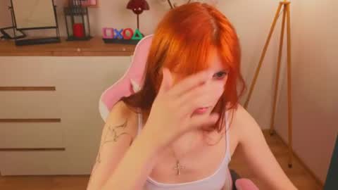 Zoe online show from 07/28/26, 03:21
