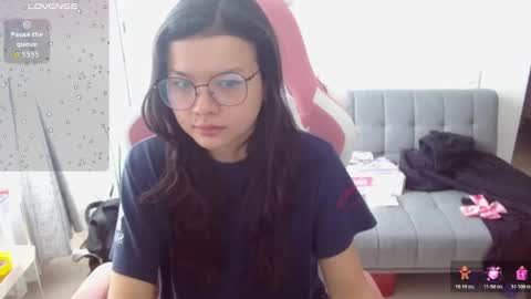 Snapshot of azu_chan chatting on 03/07/26, 01:41 Azu online show from 03/07/26, 01:41