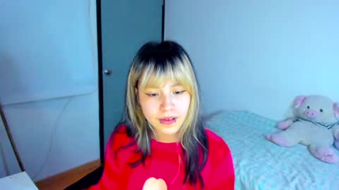 Azu Moure online show from 01/23/25, 05:45