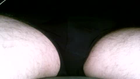 Snapshot of azucarino chatting on 06/14/26, 01:47 azucarino online show from 06/14/26, 01:47