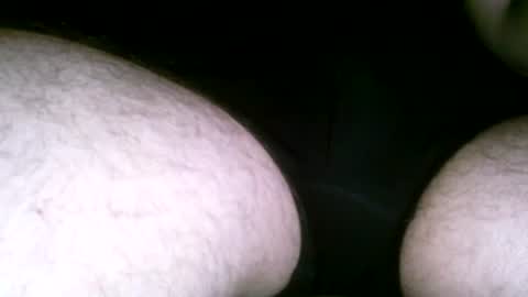 Snapshot of azucarino chatting on 06/14/26, 02:24 azucarino online show from 06/14/26, 02:24