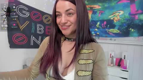 Azucena R online show from 09/18/25, 02:30