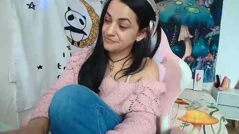 Azucena R online show from 04/27/26, 06:39