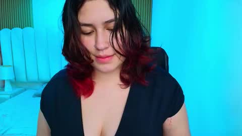 Snapshot of azul_veraa chatting on 02/04/26, 12:11 Azul online show from 02/04/26, 12:11