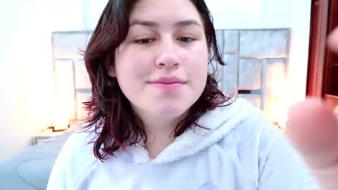 Snapshot of azul_veraa chatting on 02/25/26, 12:15 Azul online show from 02/25/26, 12:15