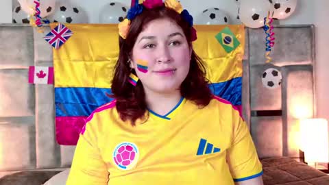 Snapshot of azul_veraa chatting on 06/11/26, 12:25 Azul online show from 06/11/26, 12:25
