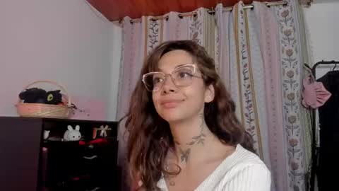 Snapshot of azumi_saan chatting on 06/22/26, 02:46 azumi saan online show from 06/22/26, 02:46