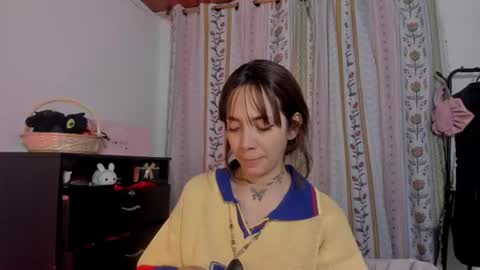Snapshot of azumi_saan chatting on 06/24/26, 01:26 azumi saan online show from 06/24/26, 01:26