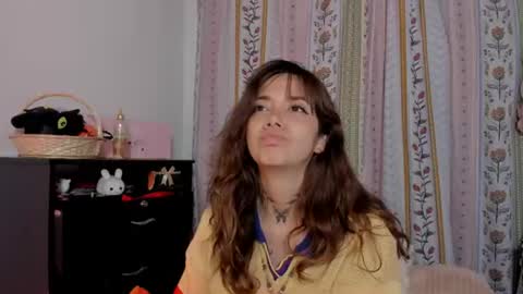 Snapshot of azumi_saan chatting on 07/08/26, 03:00 azumi saan online show from 07/08/26, 03:00