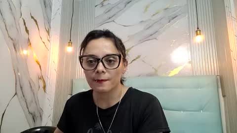 Snapshot of azura_lion chatting on 05/30/26, 07:05 azura lion online show from 05/30/26, 07:05