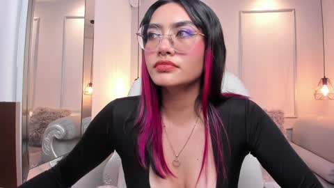 Azura online show from 12/03/24, 01:52
