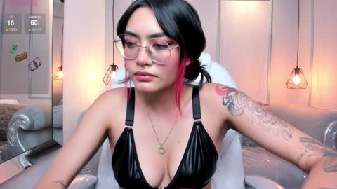 Azura online show from 12/14/24, 11:34