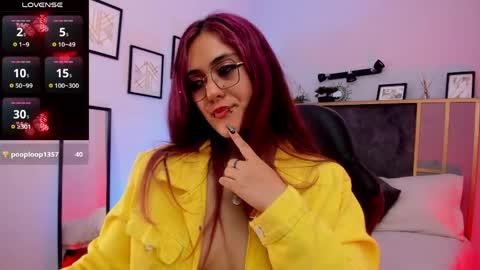 Azurra  online show from 05/21/26, 10:28