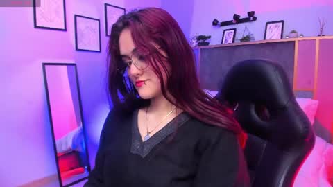 Azurra  online show from 07/17/26, 04:08