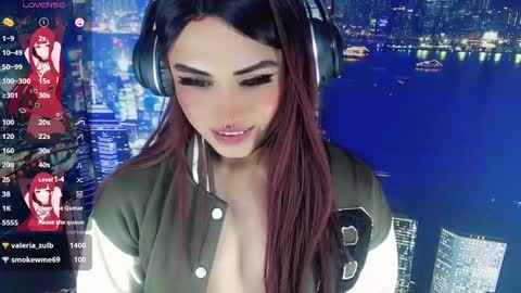 hyun online show from 12/24/24, 07:55