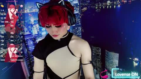 hyun online show from 12/26/24, 09:15