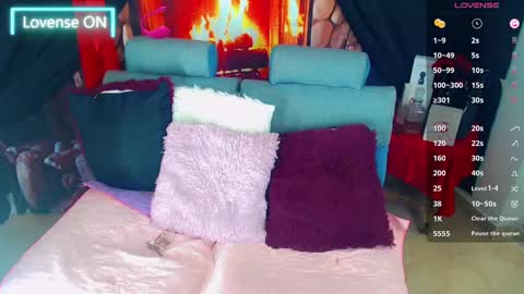 hyun online show from 01/15/25, 11:53