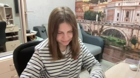 Snapshot of azzieheberly chatting on 06/09/26, 03:23 Niki online show from 06/09/26, 03:23