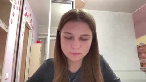 Niki online show from 07/03/26, 06:25
