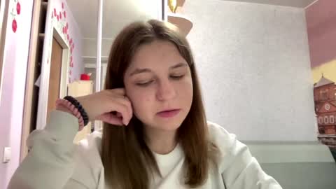 Niki online show from 07/13/26, 06:22