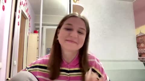 Niki online show from 07/15/26, 06:13
