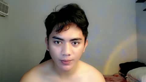 Snapshot of b0ricat_ chatting on 02/13/25, 12:24 Boricat Ng Davao online show from 02/13/25, 12:24