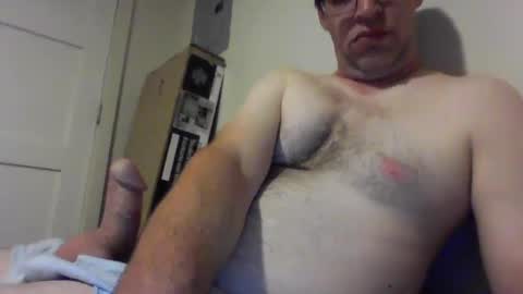 Snapshot of b21lundeen chatting on 09/17/25, 05:20 your-personal-weener online show from 09/17/25, 05:20