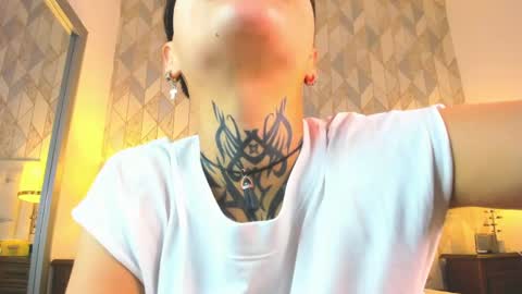 Anny online show from 05/08/26, 03:45