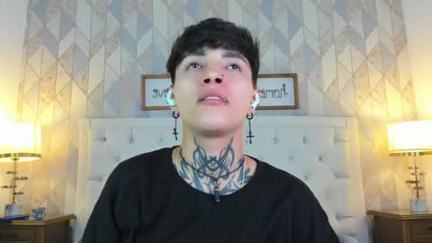 Anny online show from 05/26/26, 02:51