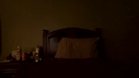 b_johnson530 online show from 09/27/25, 08:41