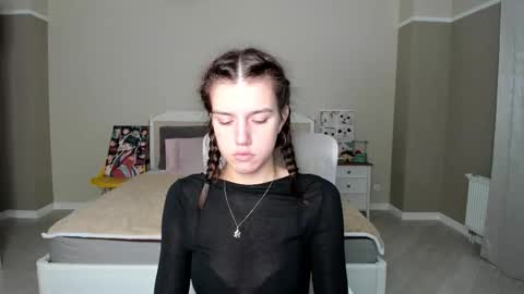 Snapshot of bab_boom chatting on 09/30/25, 01:54 Monica online show from 09/30/25, 01:54