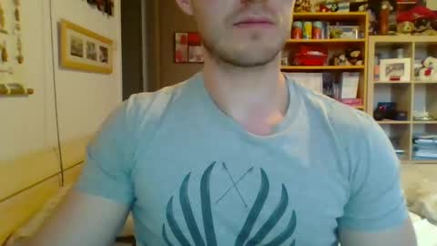 Snapshot of babacoolmagic chatting on 01/05/25, 02:41 babacoolmagic online show from 01/05/25, 02:41