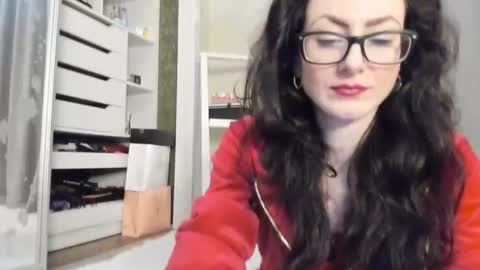 babby_jewel online show from 10/07/25, 11:07