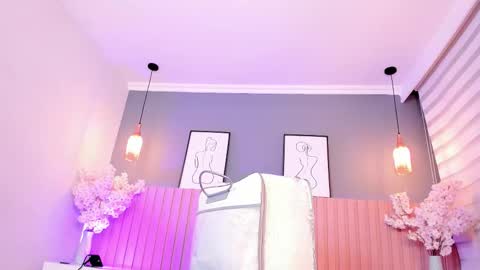 babe_sophiee online show from 09/20/25, 03:07