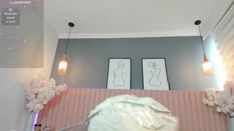 babe_sophiee online show from 10/19/25, 01:23