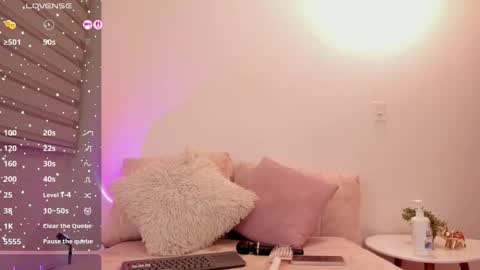 babe_sophiee1 online show from 02/27/26, 06:46