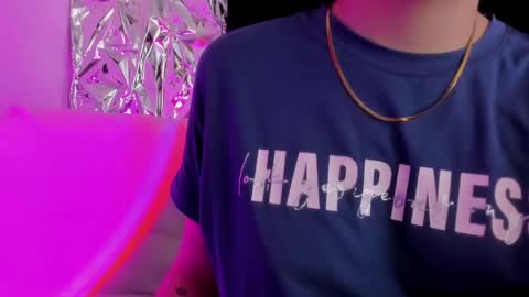 Snapshot of babeblair chatting on 09/30/25, 05:29 Queen B online show from 09/30/25, 05:29