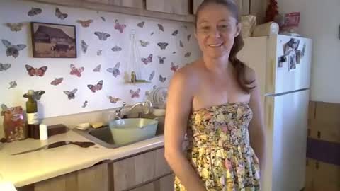 Babette online show from 06/21/26, 10:34