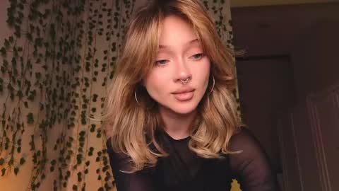 bb adele  online show from 02/11/25, 10:28