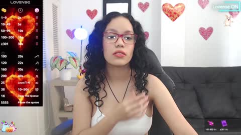 salome online show from 02/06/25, 07:51